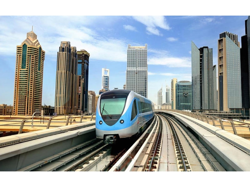 Data Connectors for railway applications